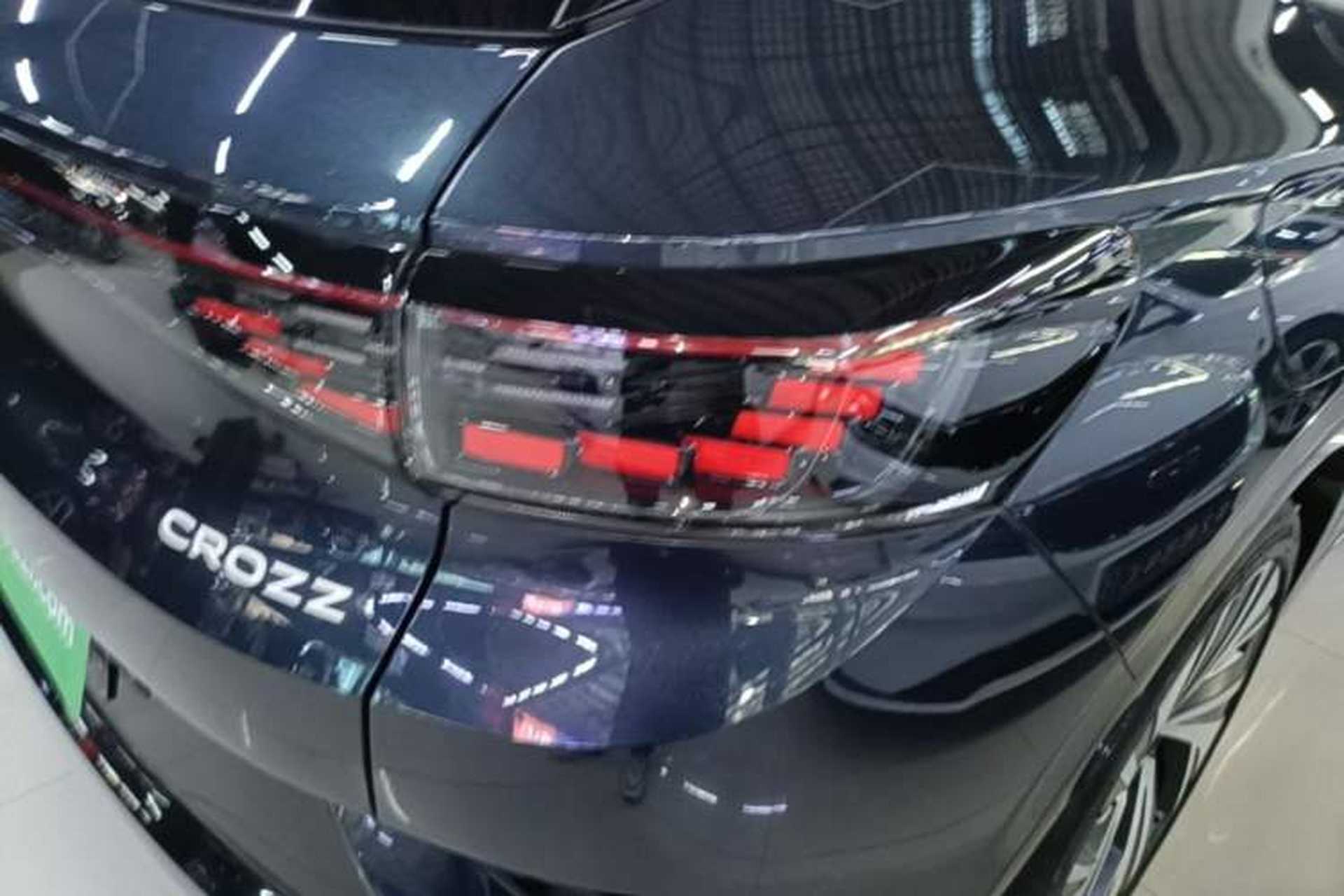 Used Volkswagen ID.4 CROZZ 2022 High-Performance PRIME Edition Right Rear Taillight