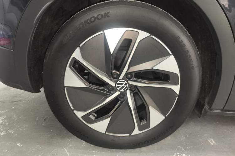 Used Volkswagen ID.4 CROZZ 2022 Pure Edition Limited Edition Right Rear Wheel Hub