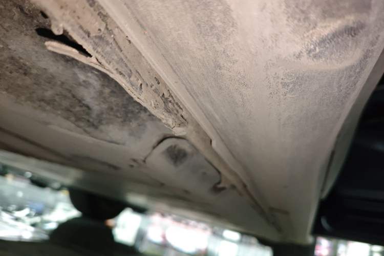Used Volkswagen ID.4 CROZZ 2022 Pure Edition Limited Edition Right Side Sill