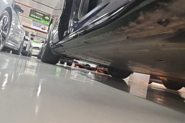 Used Volkswagen ID.4 CROZZ 2022 Long-Range Lite PRO Edition Right Side Sill