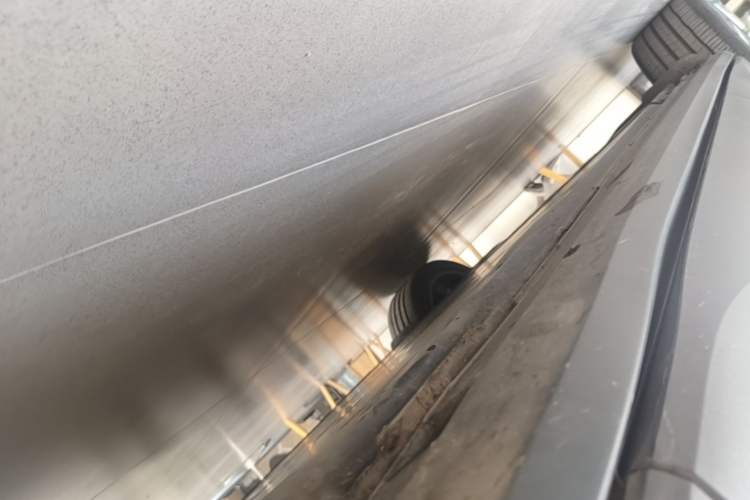 Used Volkswagen ID.4 CROZZ 2022 Long-Range Lite PRO Edition Right Side Sill