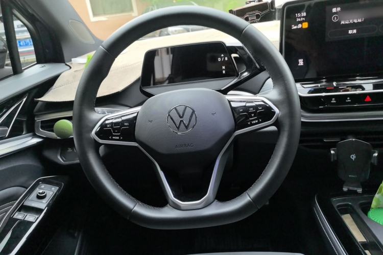 Used Volkswagen ID.4 CROZZ 2022 Long-Range PURE+ Edition Steering Wheel