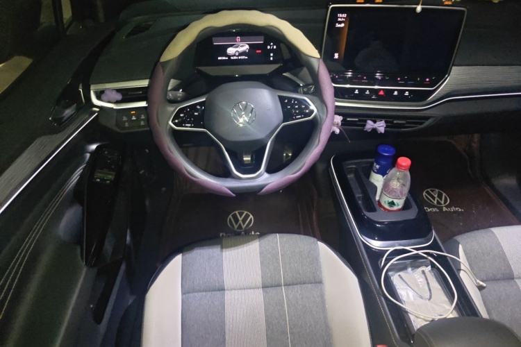 Used Volkswagen ID.4 CROZZ 2022 Pure Edition Limited Edition Steering Wheel