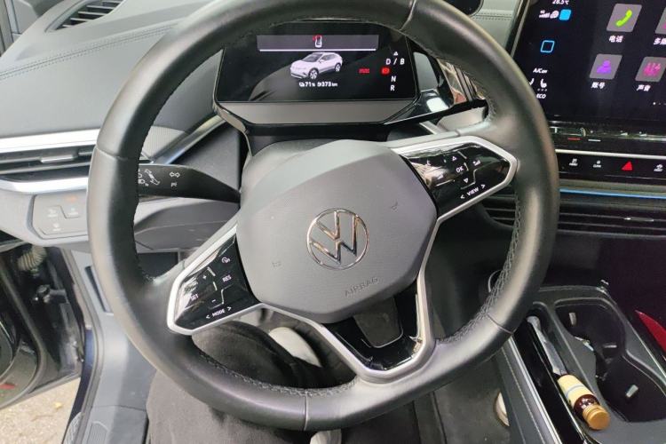 Used Volkswagen ID.4 CROZZ 2022 Long-Range Lite PRO Edition Steering Wheel