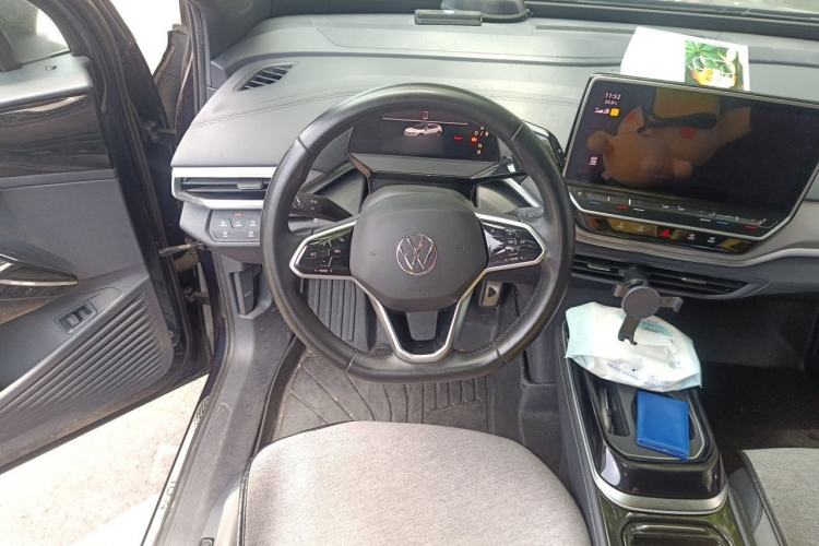 Used Volkswagen ID.4 CROZZ 2022 Long-Range Lite PRO Edition Steering Wheel