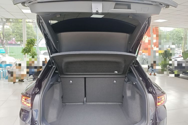Used Volkswagen ID.4 CROZZ 2022 Pure Edition Limited Edition Trunk