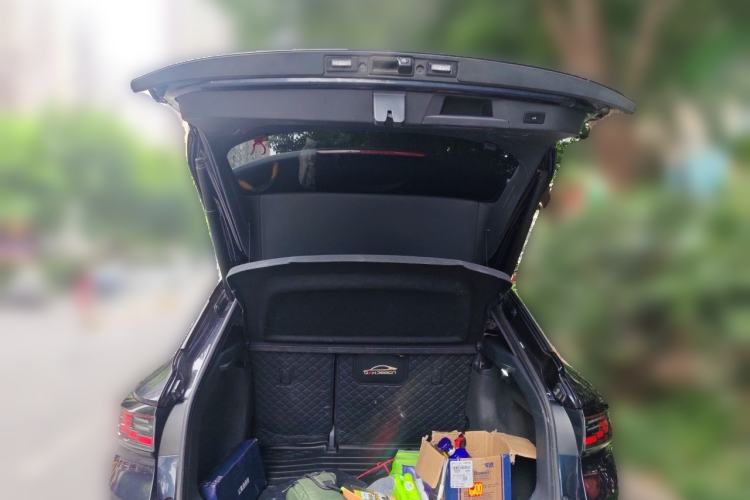 Used Volkswagen ID.4 CROZZ 2022 Long-Range Lite PRO Edition Trunk
