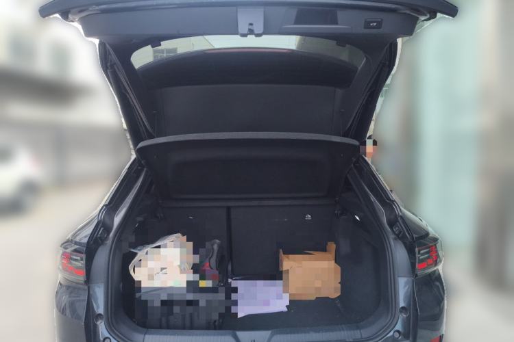 Used Volkswagen ID.4 CROZZ 2022 Pure Edition Limited Edition Trunk
