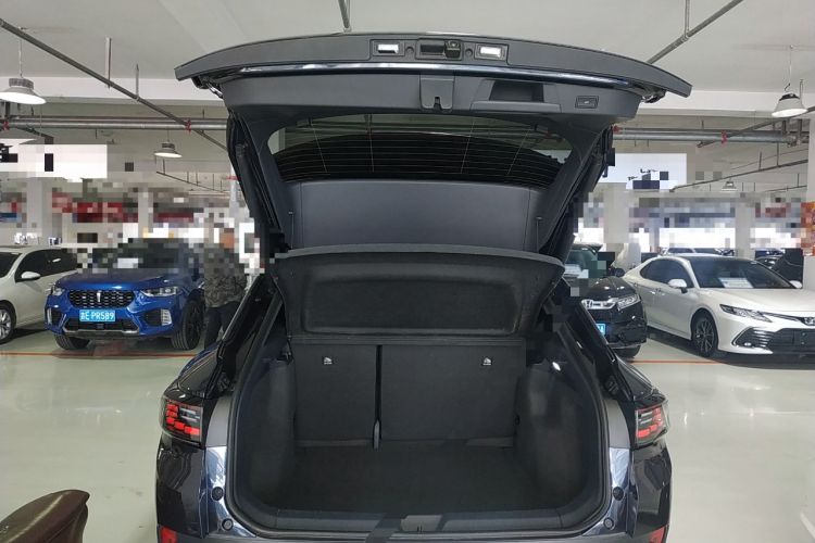 Used Volkswagen ID.4 CROZZ 2022 Long-Range Lite PRO Edition Trunk