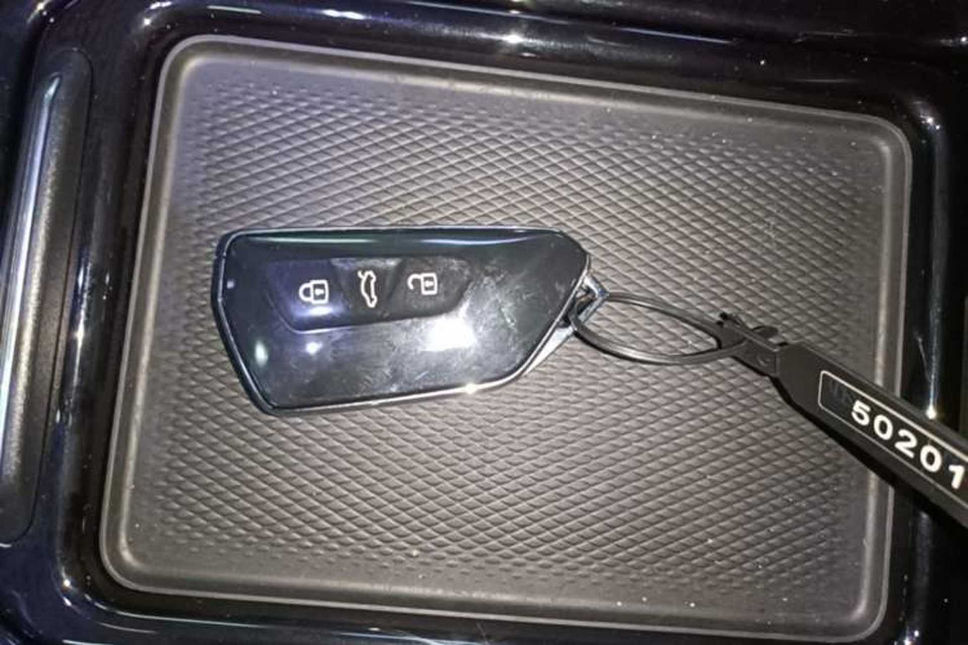 Used Volkswagen ID.4 CROZZ 2022 High-Performance PRIME Edition Vehicle Key