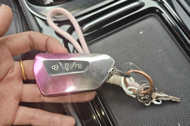 Used Volkswagen ID.4 CROZZ 2022 Pure Edition Limited Edition Vehicle Key