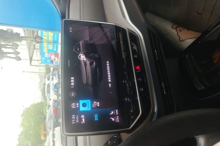 Used Volkswagen ID.4 CROZZ 2022 Long-Range Lite PRO Edition Audio And AC Panel