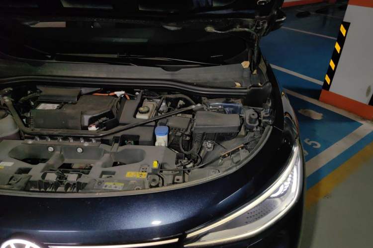 Used Volkswagen ID.4 CROZZ 2022 Long-Range Lite PRO Edition Engine Bay Left