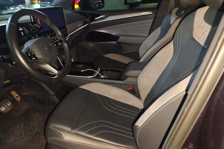 Used Volkswagen ID.4 CROZZ 2022 Long-Range Lite PRO Edition Left Front Seat