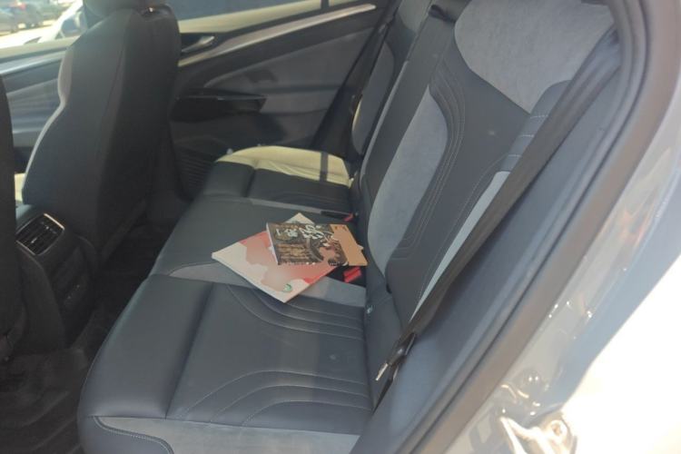 Used Volkswagen ID.4 CROZZ 2022 Long-Range Lite PRO Edition Left Rear Seat