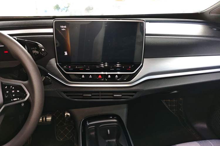 Used Volkswagen ID.4 CROZZ 2022 Standard Range PURE Edition Audio And AC Panel