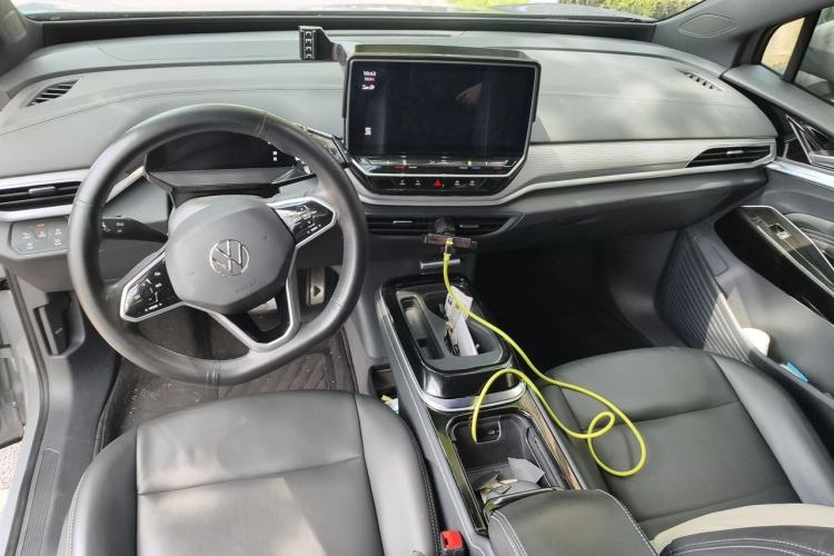 Used Volkswagen ID.4 CROZZ 2022 Standard Range PURE Edition Center Console