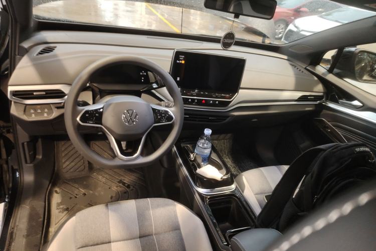 Used Volkswagen ID.4 CROZZ 2022 Pure Edition Limited Edition Center Console