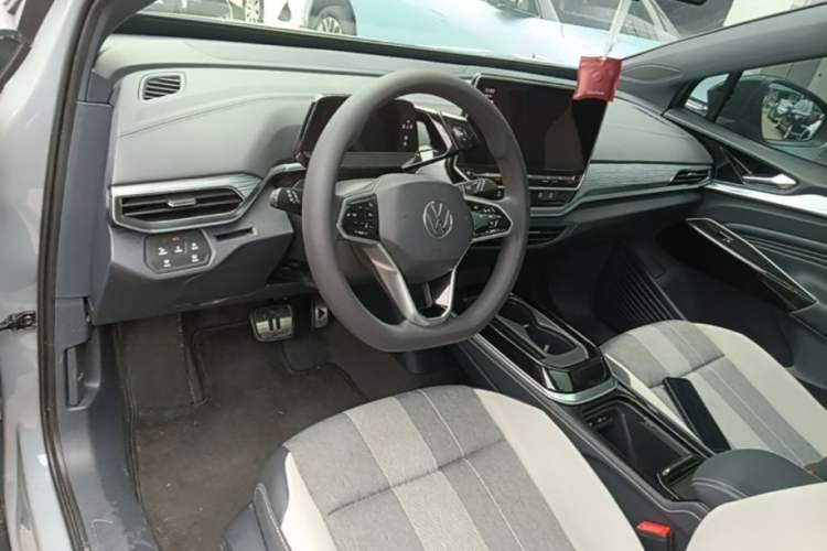 Used Volkswagen ID.4 CROZZ 2022 Pure Edition Limited Edition Center Console