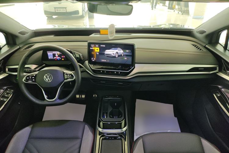 Used Volkswagen ID.4 CROZZ 2022 High-Performance PRIME Edition Center Console