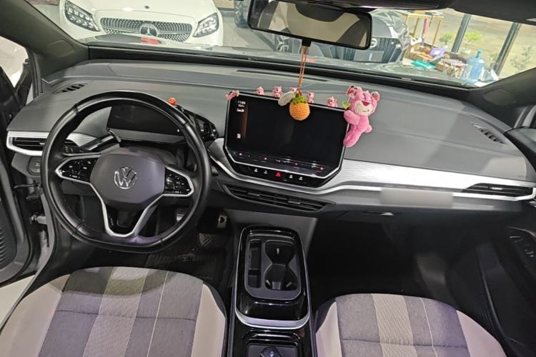 Used Volkswagen ID.4 CROZZ 2022 Pure Edition Limited Edition Center Console
