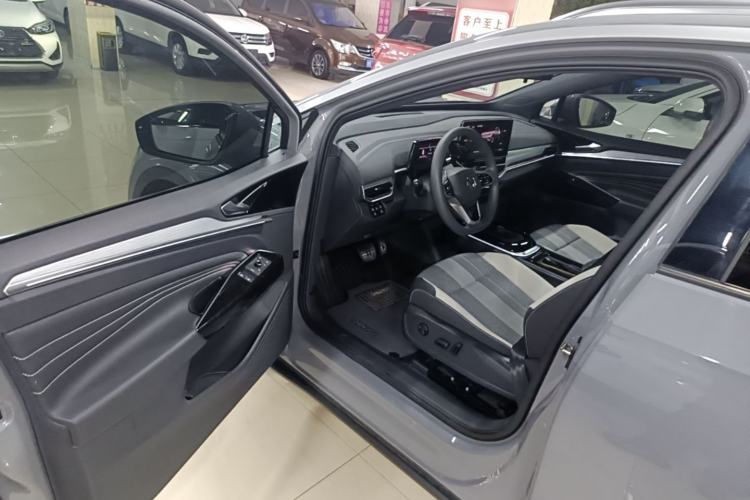 Used Volkswagen ID.4 CROZZ 2022 Pure Edition Limited Edition Driver Seat