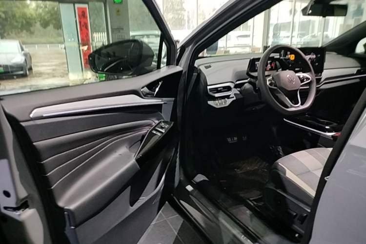 Used Volkswagen ID.4 CROZZ 2022 Pure Edition Limited Edition Driver Seat