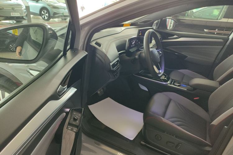 Used Volkswagen ID.4 CROZZ 2022 High-Performance PRIME Edition Driver Seat