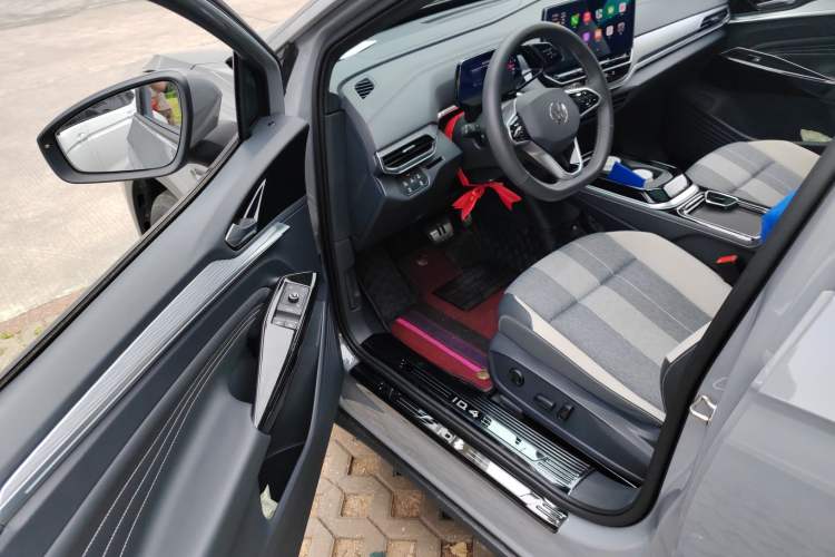 Used Volkswagen ID.4 CROZZ 2022 Pure Edition Limited Edition Driver Seat
