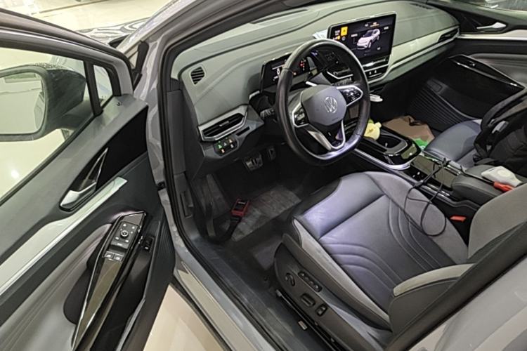 Used Volkswagen ID.4 CROZZ 2022 Long-Range Lite PRO Edition Driver Seat
