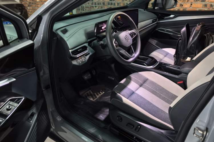 Used Volkswagen ID.4 CROZZ 2022 Pure Edition Limited Edition Driver Seat