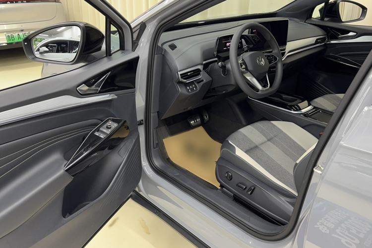 Used Volkswagen ID.4 CROZZ 2022 Pure Edition Limited Edition Driver Seat