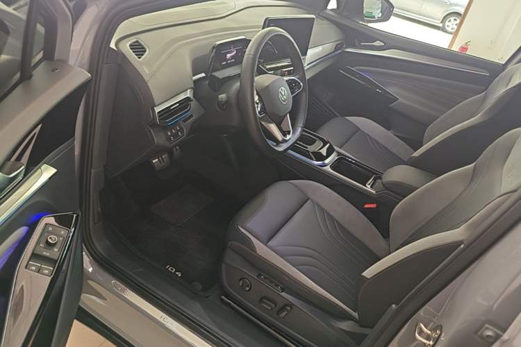 Used Volkswagen ID.4 CROZZ 2022 Long-Range Lite PRO Edition Driver Seat