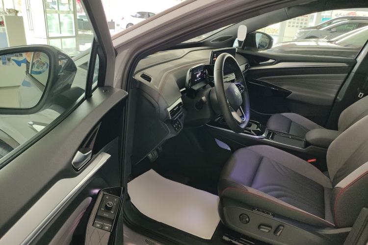 Used Volkswagen ID.4 CROZZ 2022 High-Performance PRIME Edition Driver Seat