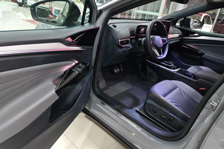 Used Volkswagen ID.4 CROZZ 2022 High-Performance PRIME Edition Driver Seat