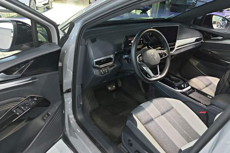 Used Volkswagen ID.4 CROZZ 2022 Pure Edition Limited Edition Driver Seat