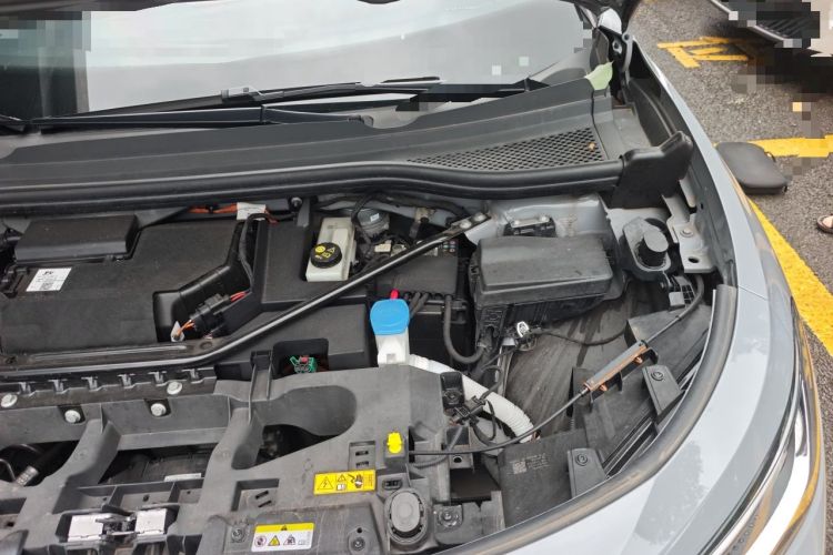 Used Volkswagen ID.4 CROZZ 2022 Pure Edition Limited Edition Engine Bay Left