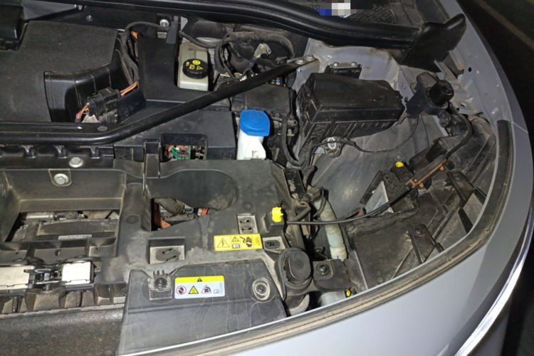 Used Volkswagen ID.4 CROZZ 2022 High-Performance PRIME Edition Engine Bay Left