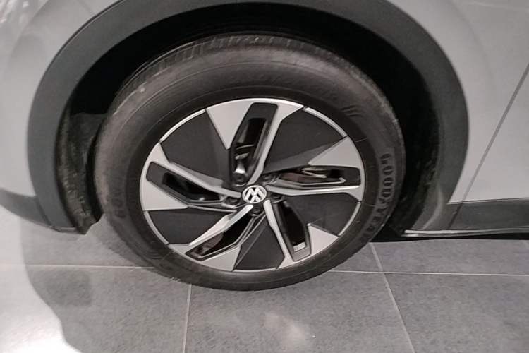 Used Volkswagen ID.4 CROZZ 2022 Pure Edition Limited Edition Exterior 4