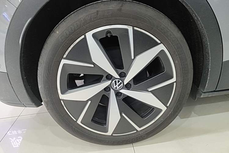 Used Volkswagen ID.4 CROZZ 2022 Long-Range Lite PRO Edition Exterior 5