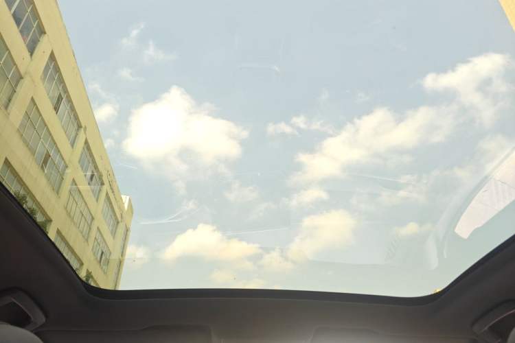 Used Volkswagen ID.4 CROZZ 2022 Long-Range Lite PRO Edition Headliner