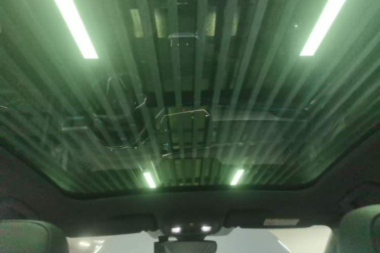 Used Volkswagen ID.4 CROZZ 2022 Long-Range Lite PRO Edition Headliner