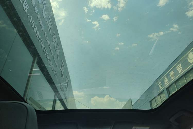 Used Volkswagen ID.4 CROZZ 2022 Long-Range Lite PRO Edition Headliner