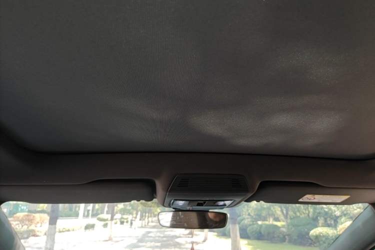 Used Volkswagen ID.4 CROZZ 2022 Long-Range Lite PRO Edition Headliner