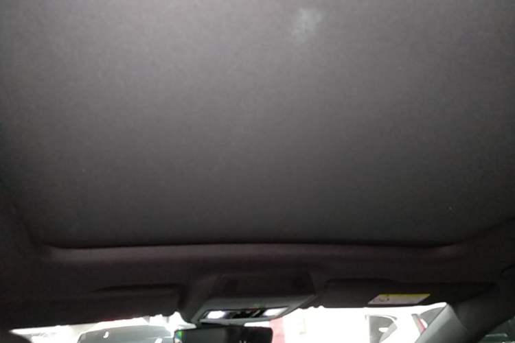 Used Volkswagen ID.4 CROZZ 2022 Long-Range PURE+ Edition Headliner