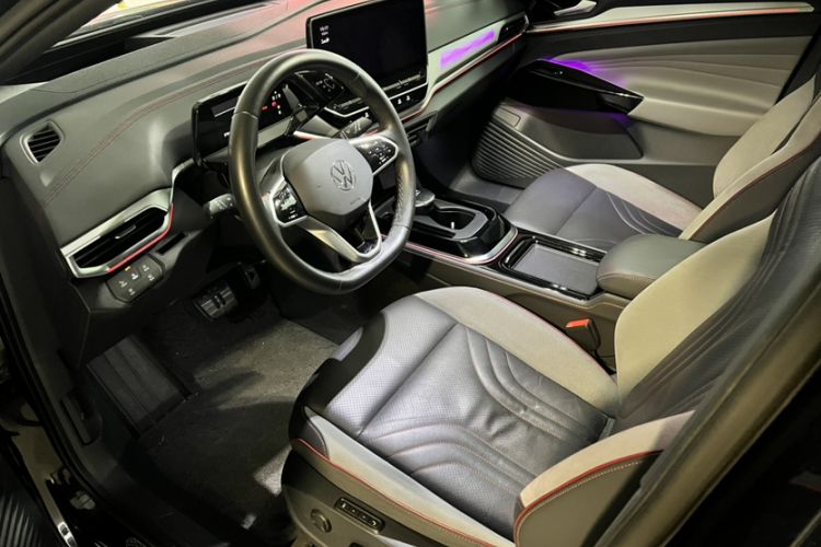 Used Volkswagen ID.4 CROZZ 2022 High-Performance PRIME Edition Interior 1