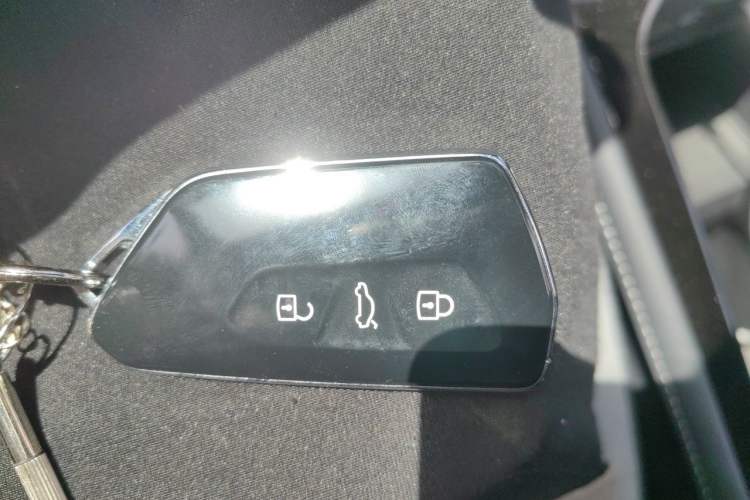 Used Volkswagen ID.4 CROZZ 2022 Long-Range Lite PRO Edition Interior 1