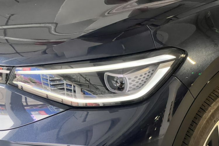 Used Volkswagen ID.4 CROZZ 2022 High-Performance PRIME Edition Left Front Headlight
