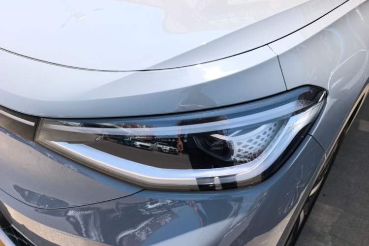 Used Volkswagen ID.4 CROZZ 2022 Long-Range Lite PRO Edition Left Front Headlight