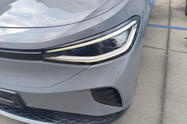 Used Volkswagen ID.4 CROZZ 2022 Long-Range Lite PRO Edition Left Front Headlight
